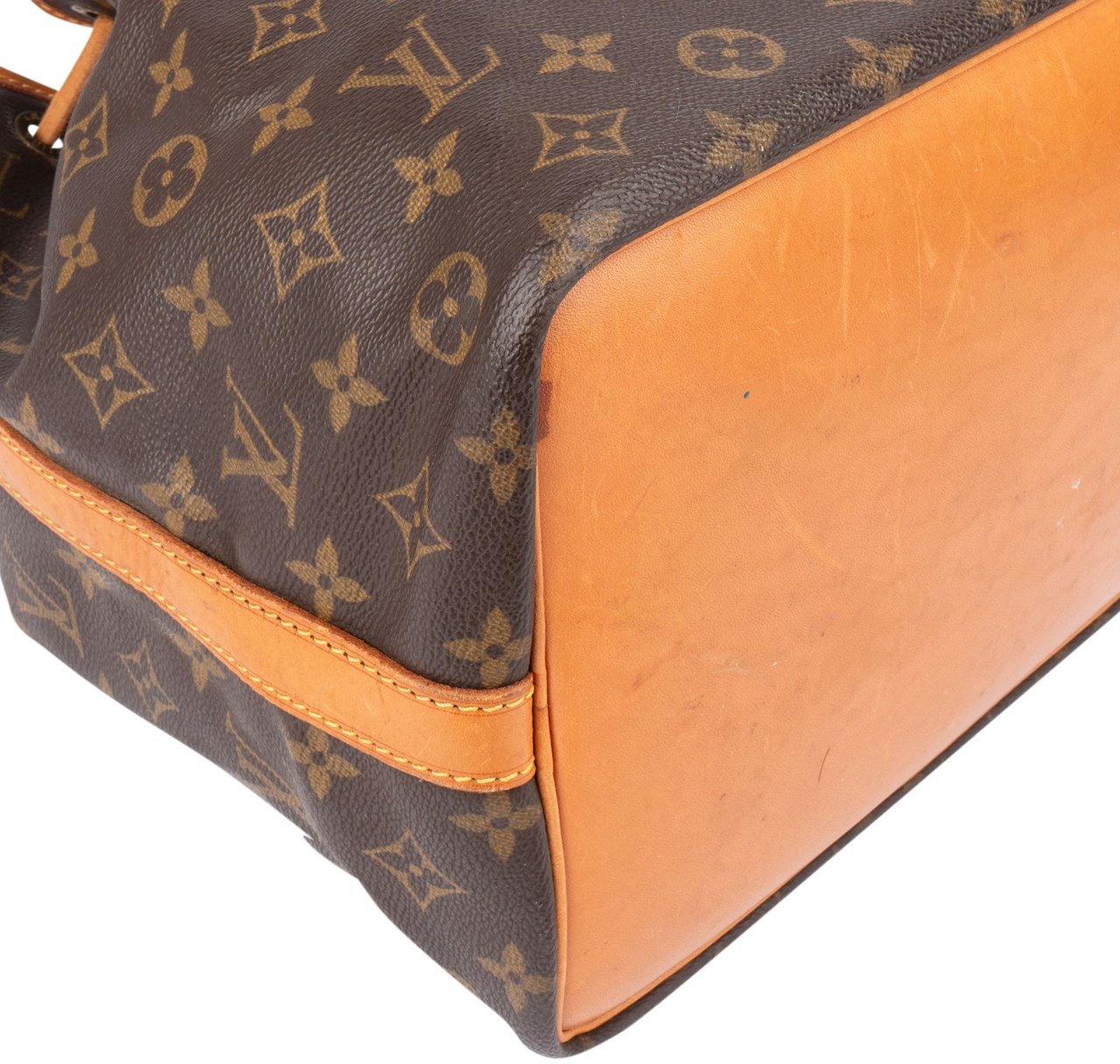 Louis Vuitton Louis Vuitton Canvas Monogram Sac Noe Petit Shoulder Bag Bruin