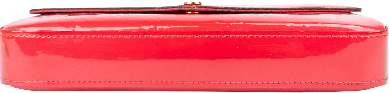 Louis Vuitton Louis Vuitton Vernis Monogram Felicie Crossbody Bag Rood