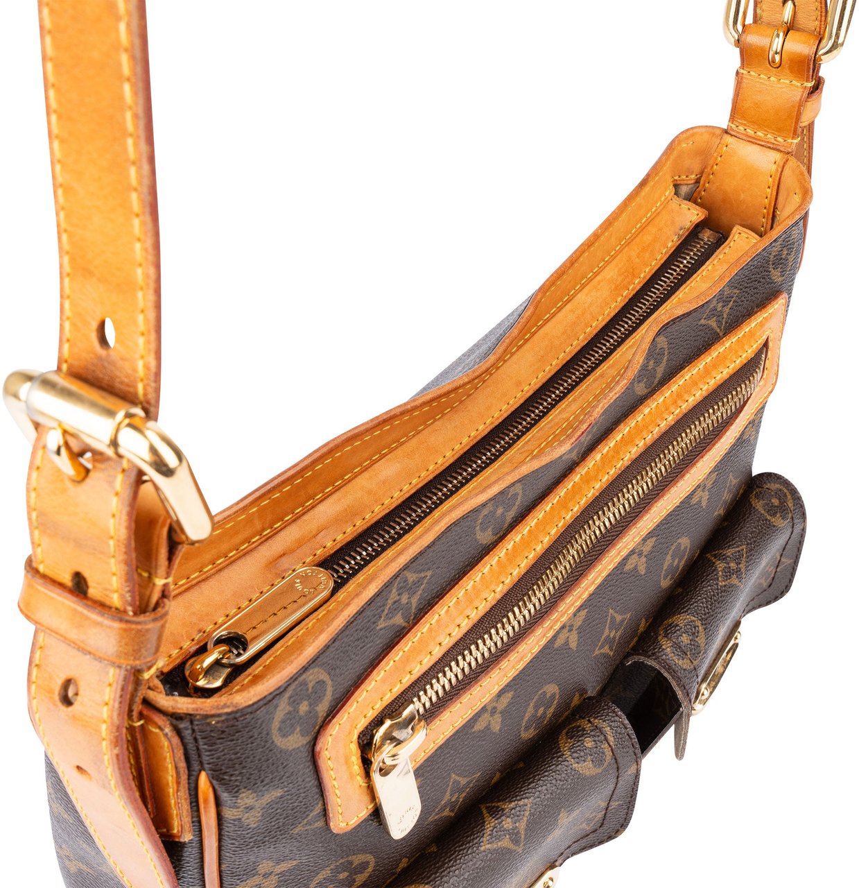 Louis Vuitton Louis Vuitton Canvas Monogram Hudson GM Crossbody Bag Bruin