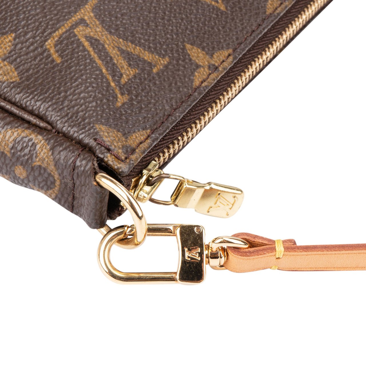 Louis Vuitton Louis Vuitton Canvas Monogram Pochette Accessoire Handbag Bruin