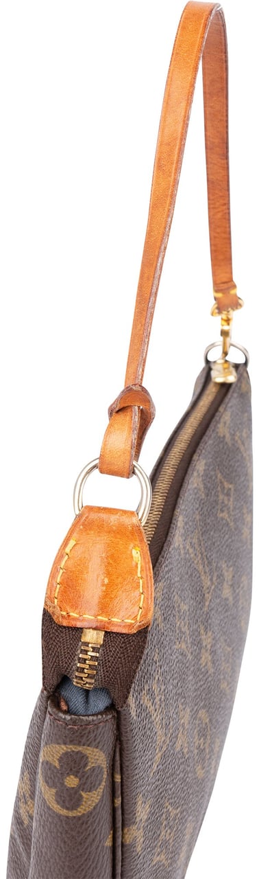 Louis Vuitton Louis Vuitton Canvas Monogram Pochette Accessoire Handbag Bruin