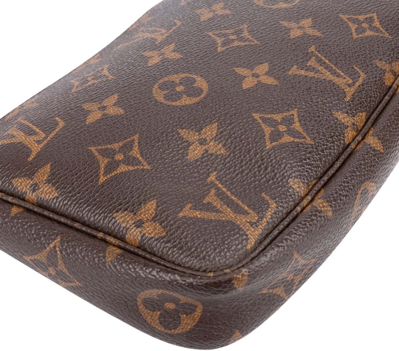 Louis Vuitton Louis Vuitton Canvas Monogram Pochette Accessoire Handbag Bruin