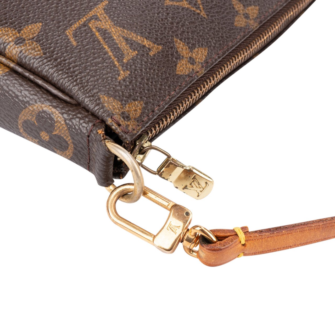 Louis Vuitton Louis Vuitton Canvas Monogram Pochette Accessoire Handbag Bruin