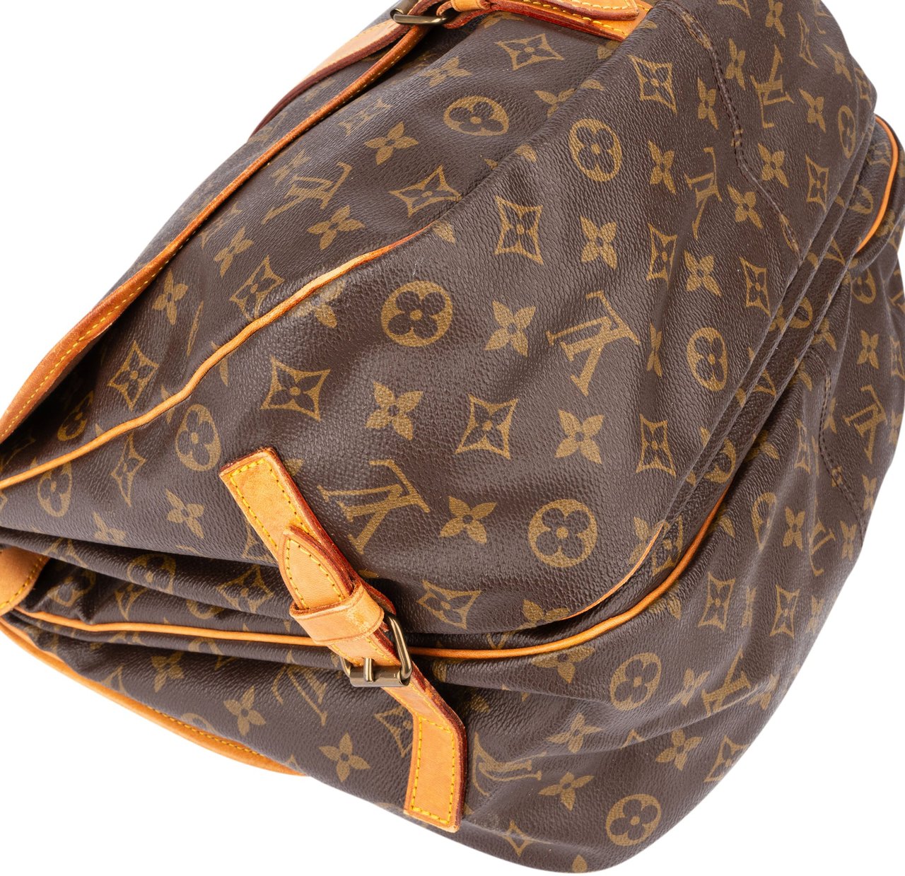 Louis Vuitton Louis Vuitton Canvas Monogram Saumur 35 Crossbody Bag Bruin