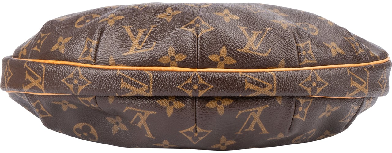 Louis Vuitton Louis Vuitton Canvas Monogram Croissant MM Shoulder Bag Bruin