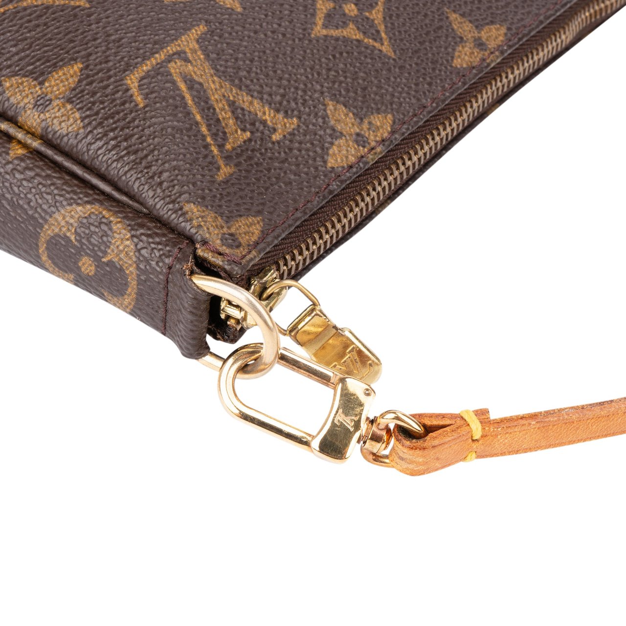 Louis Vuitton Louis Vuitton Canvas Monogram Pochette Accessoire Handbag Bruin