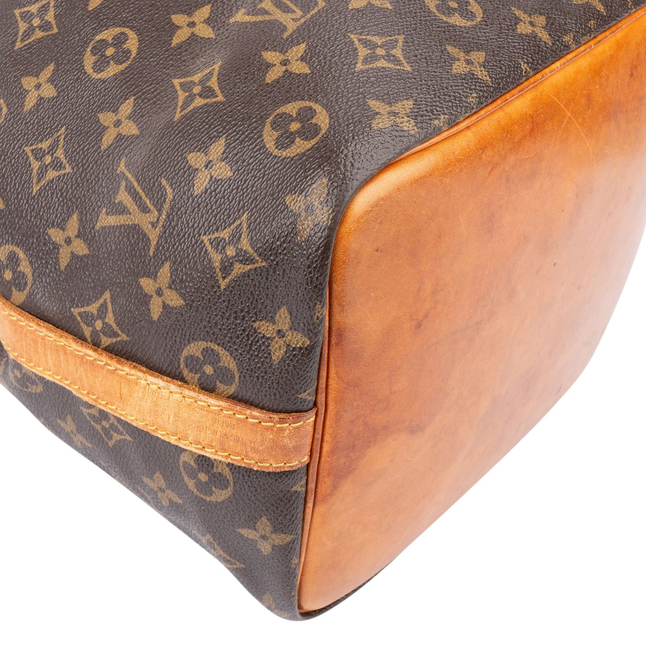 Louis Vuitton Louis Vuitton Canvas Monogram Sac Noe Petit Shoulder Bag Bruin
