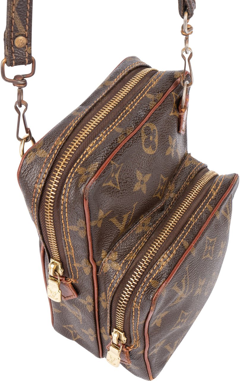 Louis Vuitton Louis Vuitton Canvas Monogram Amazone Crossbody Bag Bruin