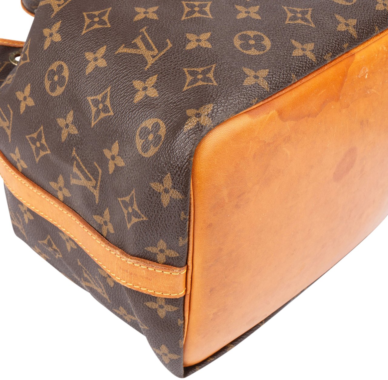 Louis Vuitton Louis Vuitton Canvas Monogram Sac Noe Petit Shoulder Bag Bruin