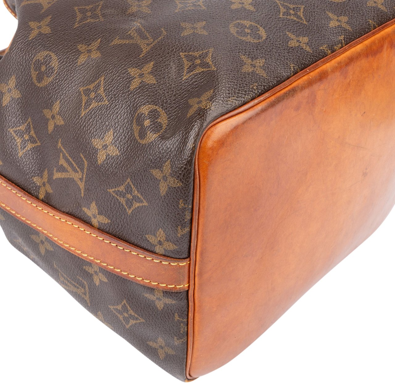 Louis Vuitton Louis Vuitton Canvas Monogram Sac Noe Petit Shoulder Bag Bruin