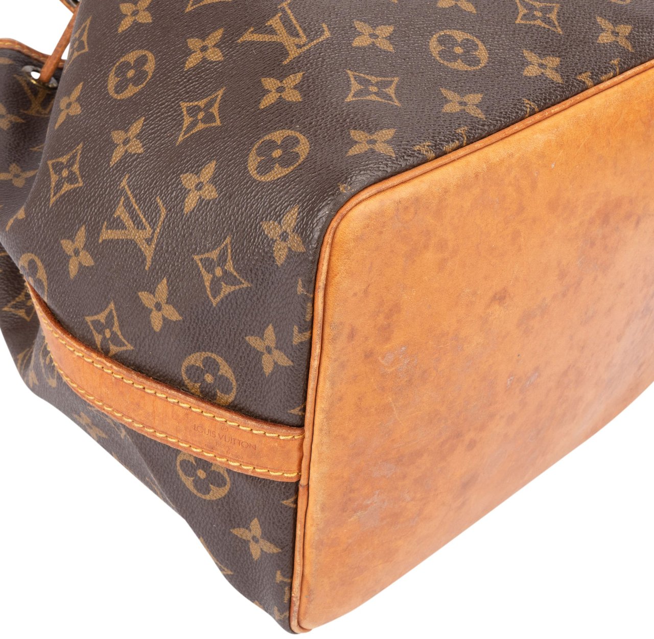 Louis Vuitton Louis Vuitton Canvas Monogram Sac Noe Petit Shoulder Bag Bruin