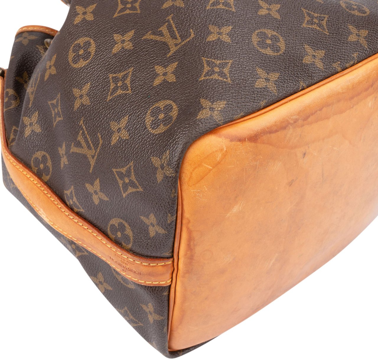 Louis Vuitton Louis Vuitton Canvas Monogram Sac Noe Petit Shoulder Bag Bruin