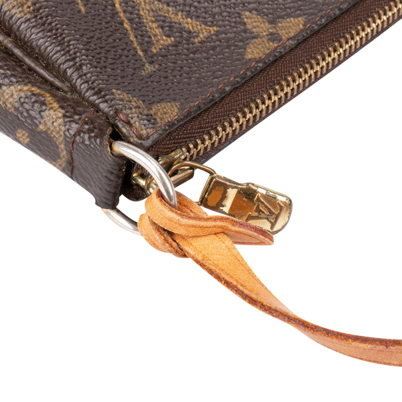 Louis Vuitton Louis Vuitton Canvas Monogram Pochette Accessoire Handbag Bruin