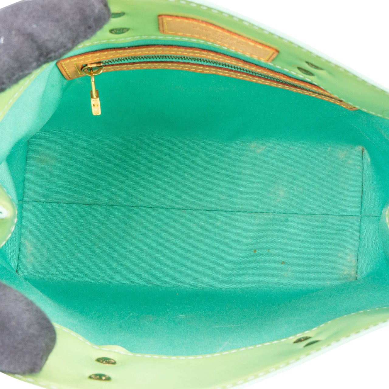 Louis Vuitton Louis Vuitton Green Patent Leather Reade PM Handbag Groen