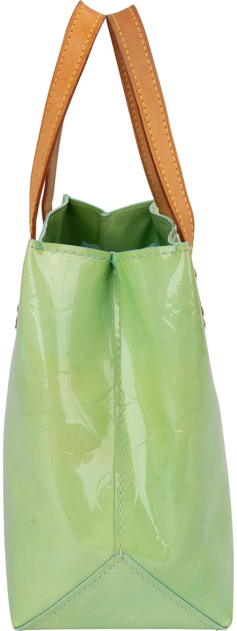 Louis Vuitton Louis Vuitton Green Patent Leather Reade PM Handbag Groen