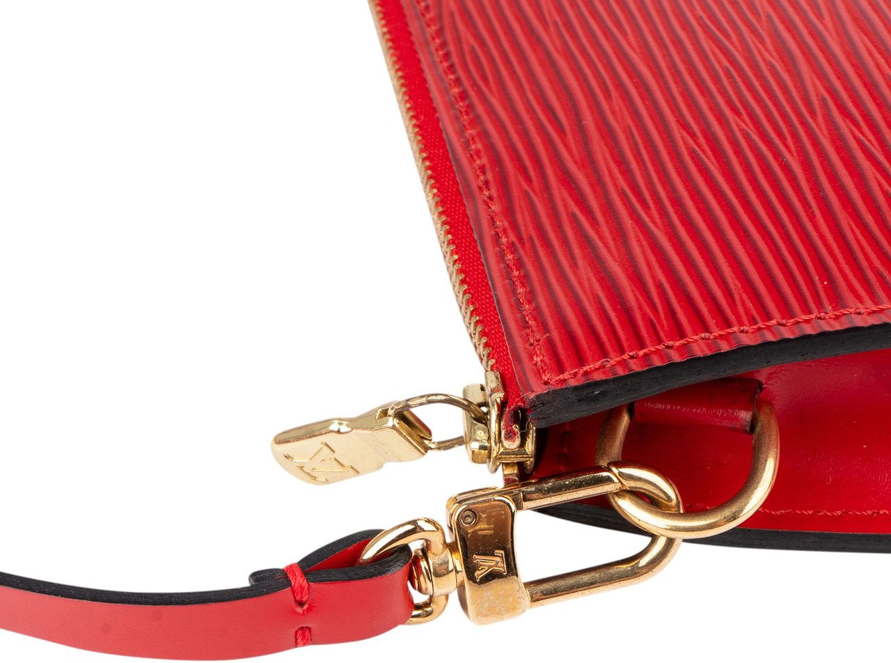 Louis Vuitton Louis Vuitton Rouge Epi Leather Pochette Accessoire Handbag Rood