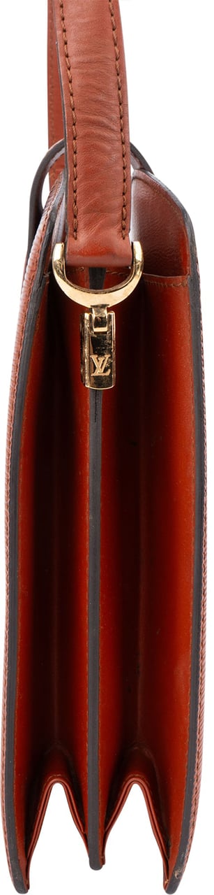 Louis Vuitton Cognac Epi Leather Capucines Crossbody Bag Bruin