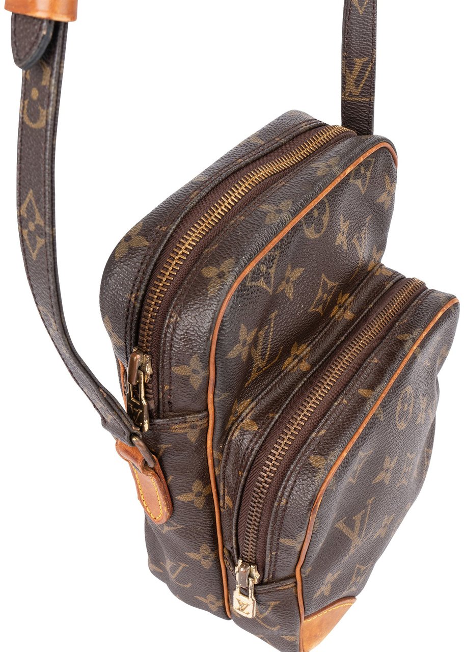 Louis Vuitton Louis Vuitton Canvas Monogram Amazone Crossbody Bag Bruin