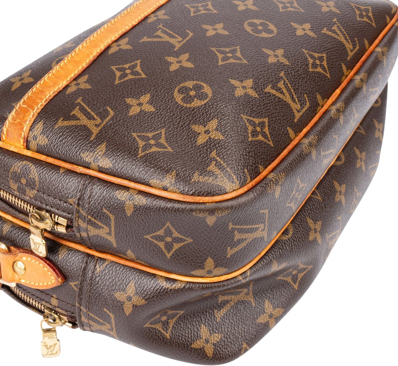 Louis Vuitton Louis Vuitton Canvas Monogram Reporter PM Crossbody Bag Bruin
