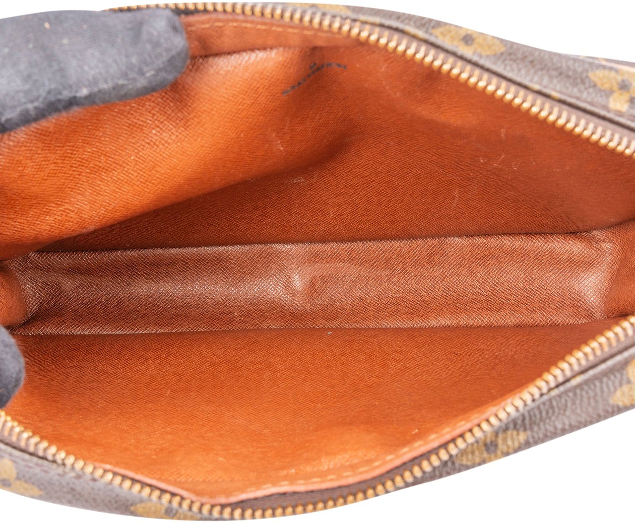Louis Vuitton Canvas Monogram Saint Germain GM Crossbody Bag Bruin