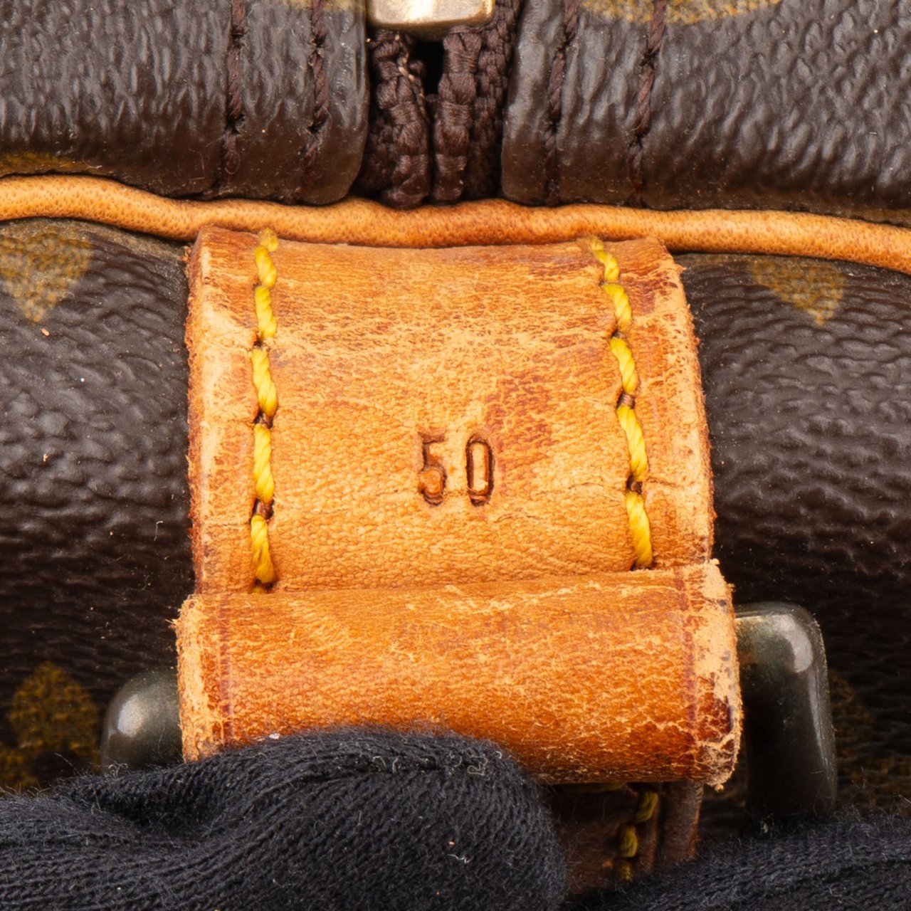Louis Vuitton Louis Vuitton Canvas Monogram Keepall 50 Bandouliere Bruin