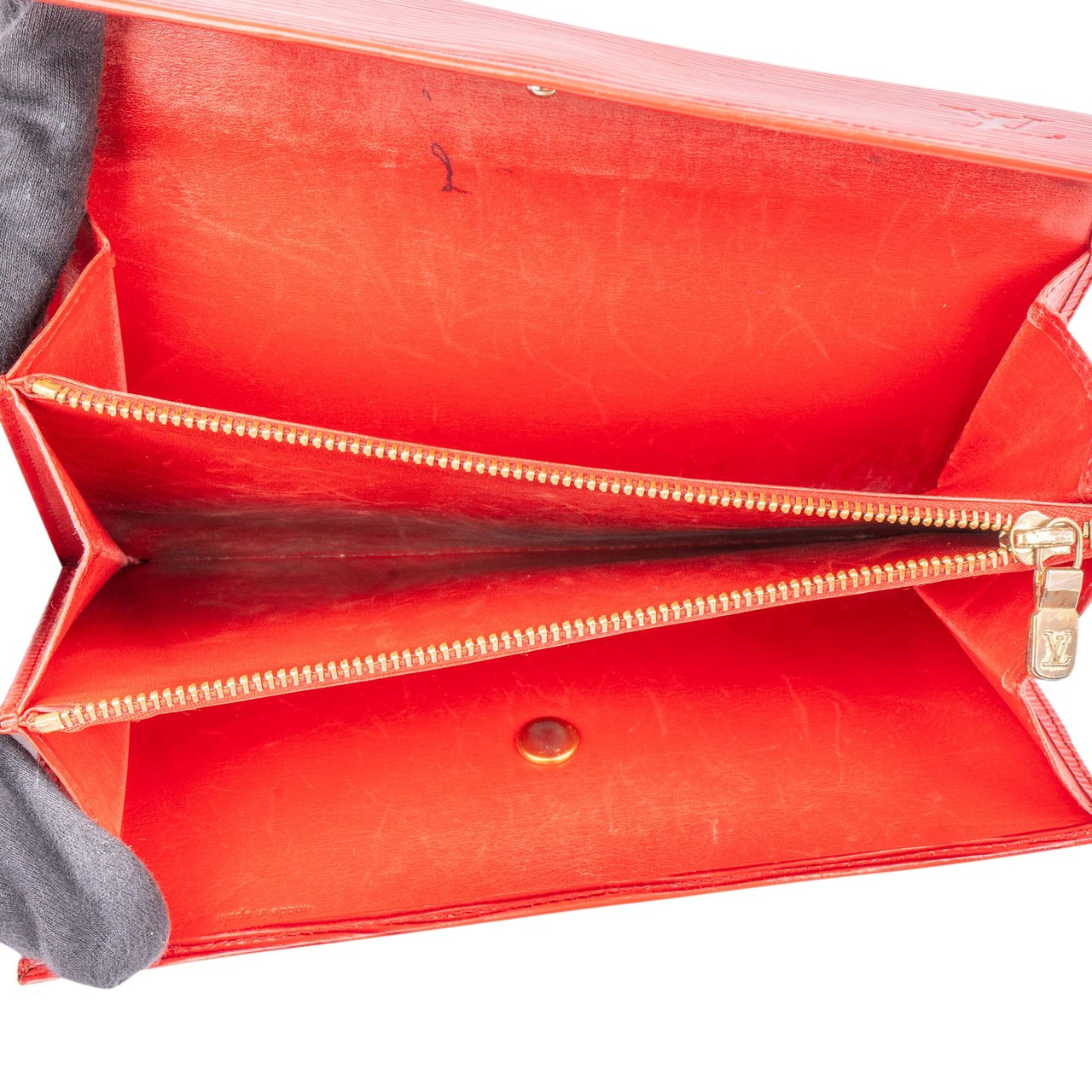 Louis Vuitton Louis Vuitton Rouge Epi Leather Sarah Wallet Rood