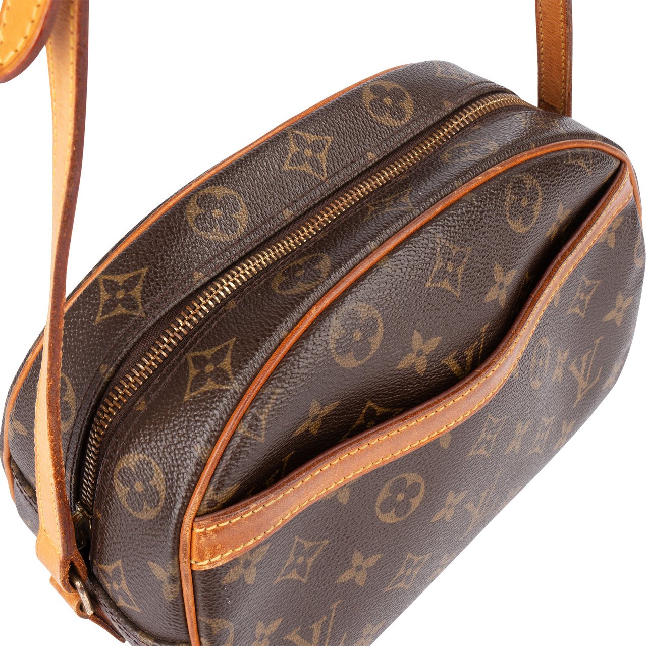 Louis Vuitton Louis Vuitton Canvas Monogram Blois Crossbody Bag Bruin