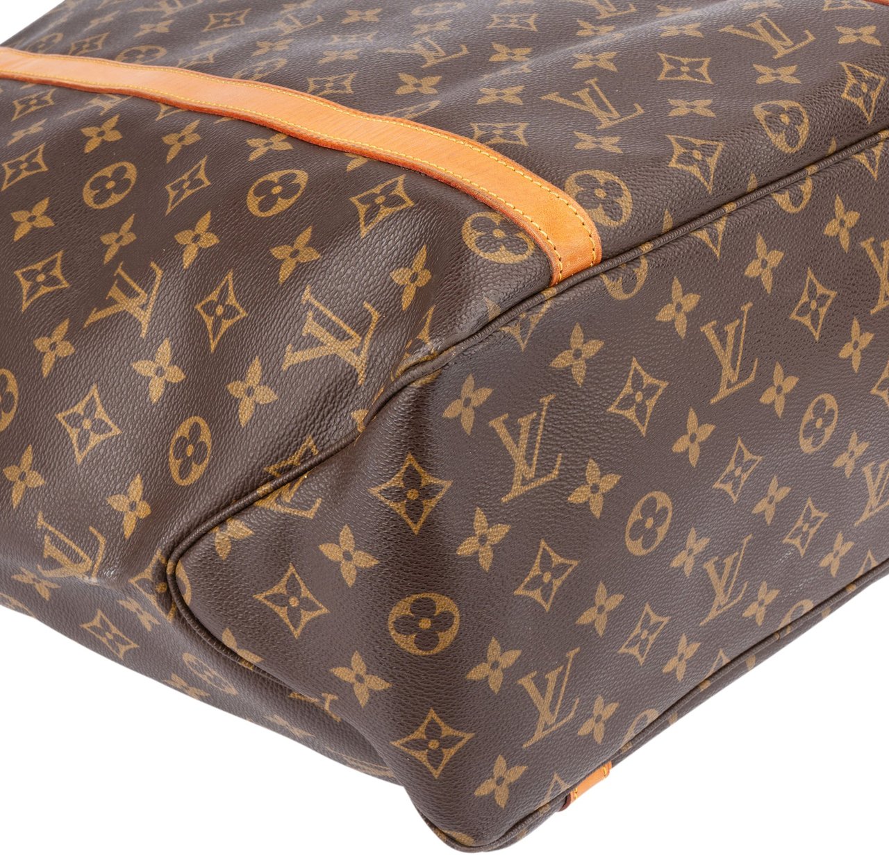 Louis Vuitton Louis Vuitton Canvas Monogram Sac Shopping Shoulder Bag Bruin