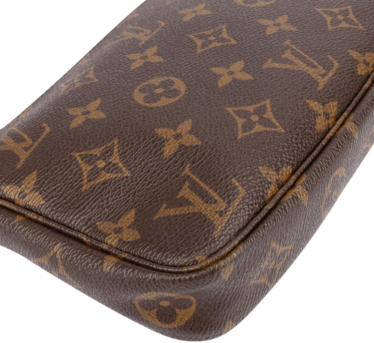Louis Vuitton Louis Vuitton Canvas Monogram Pochette Accessoire Handbag Bruin