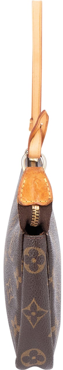 Louis Vuitton Louis Vuitton Canvas Monogram Pochette Accessoire Handbag Bruin