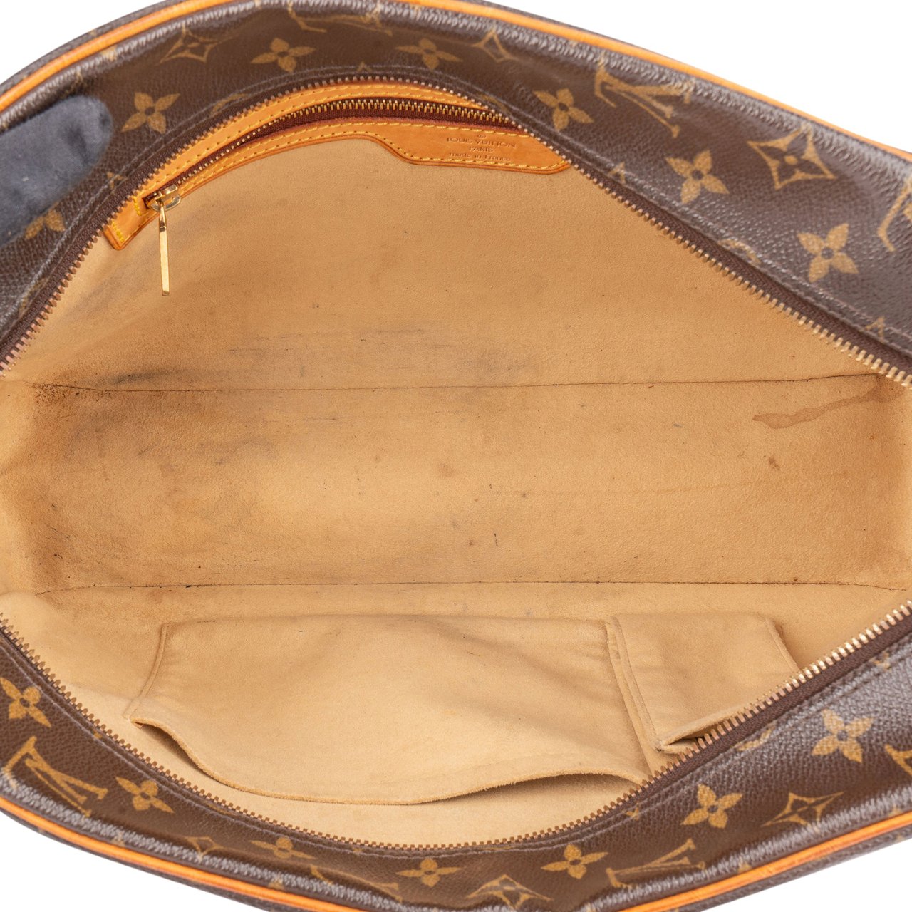 Louis Vuitton Canvas Monogram Cite GM Shoulder Bag Bruin