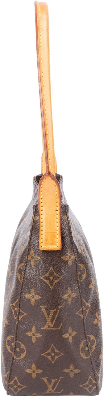 Louis Vuitton Louis Vuitton Canvas Monogram Looping MM Shoulder Bag Bruin