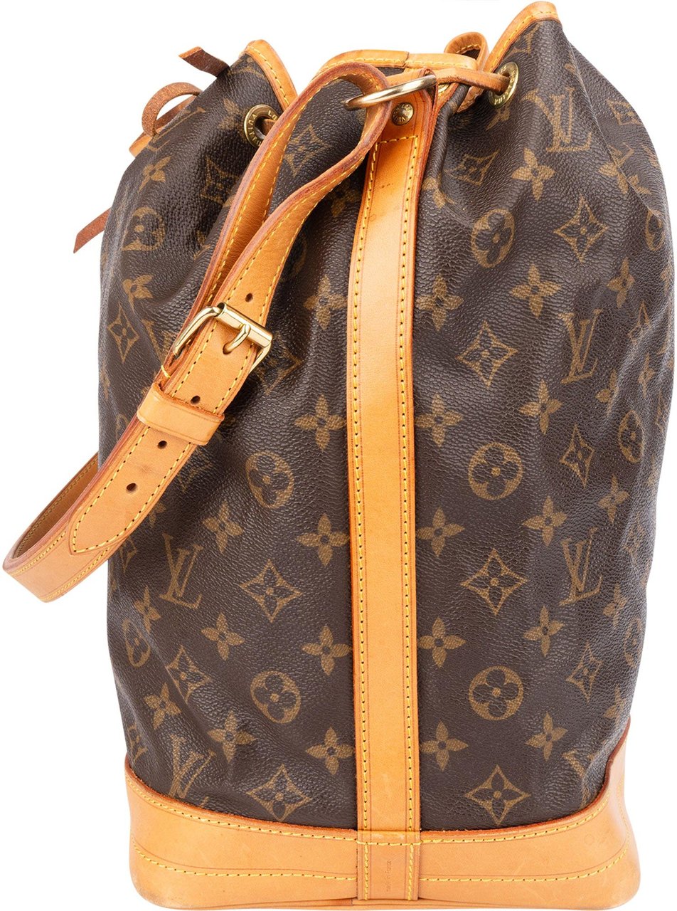 Louis Vuitton Louis Vuitton Canvas Monogram Sac Noe Grande Shoulder Bag Bruin