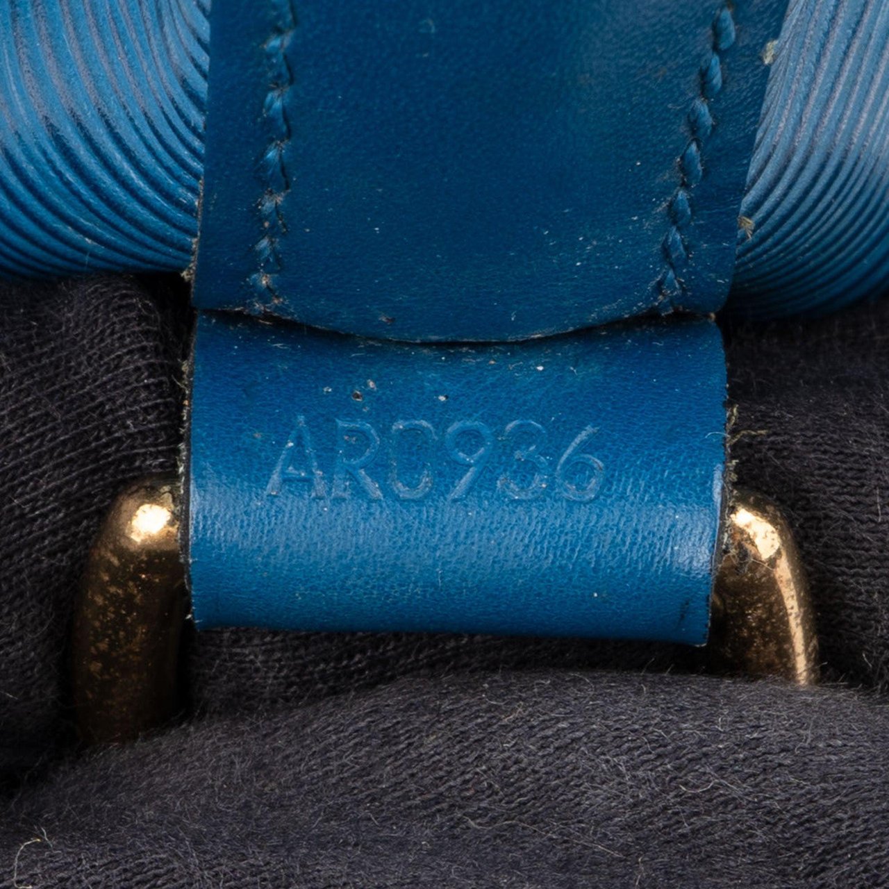 Louis Vuitton Louis Vuitton Bleu Epi Leather Sac Noe Petit Shoulder Bag Blauw