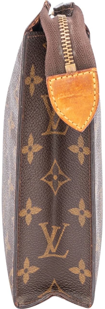 Louis Vuitton Louis Vuitton Canvas Monogram Poche Toilette 25 Clutch Bruin