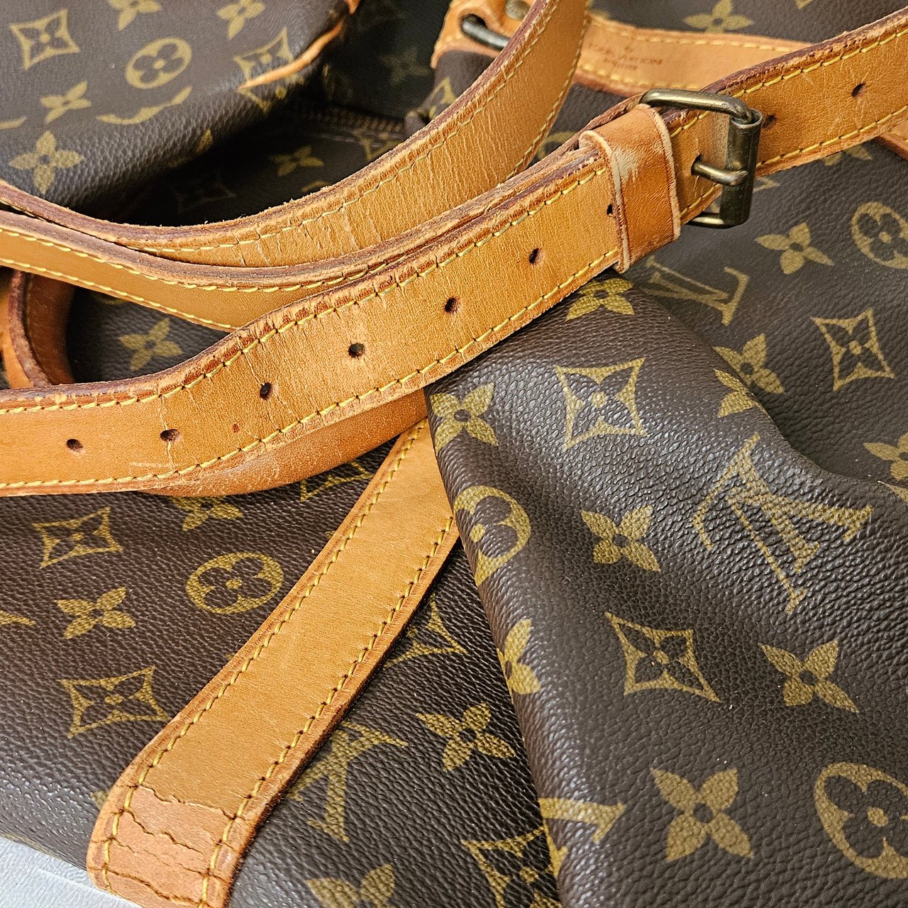 Louis Vuitton Louis Vuitton Canvas Monogram Keepall 55 Bandouliere Bruin
