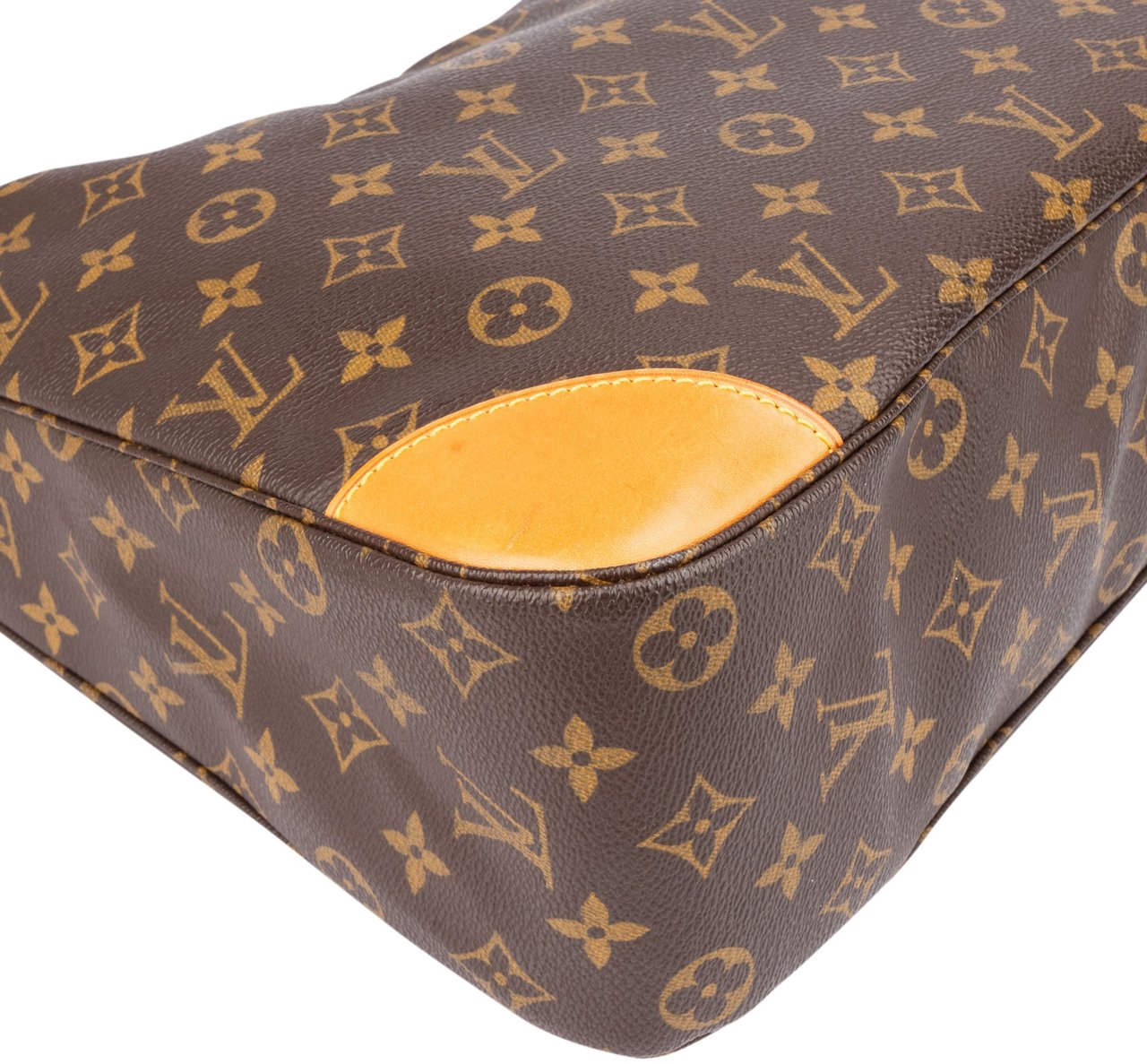 Louis Vuitton Louis Vuitton Canvas Monogram Boulogne Crossbody Bag Bruin