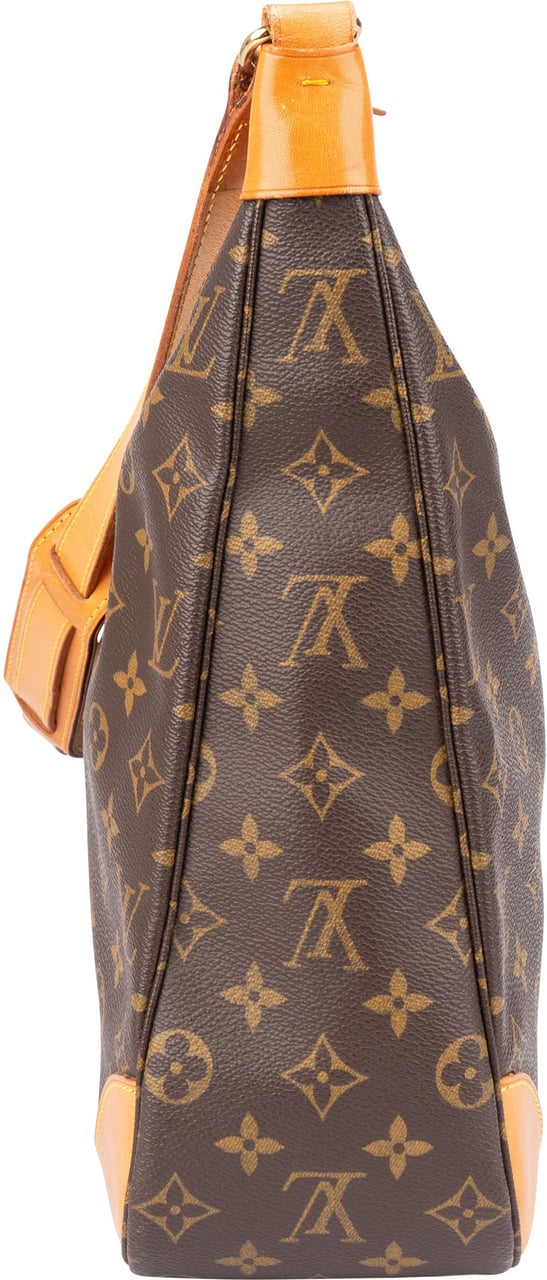 Louis Vuitton Louis Vuitton Canvas Monogram Boulogne Crossbody Bag Bruin