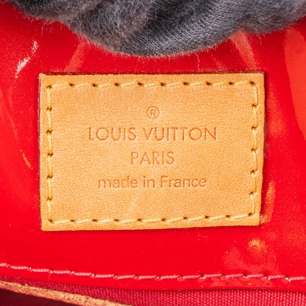 Louis Vuitton Red Vernis Monogram Reade PM Handbag Rood
