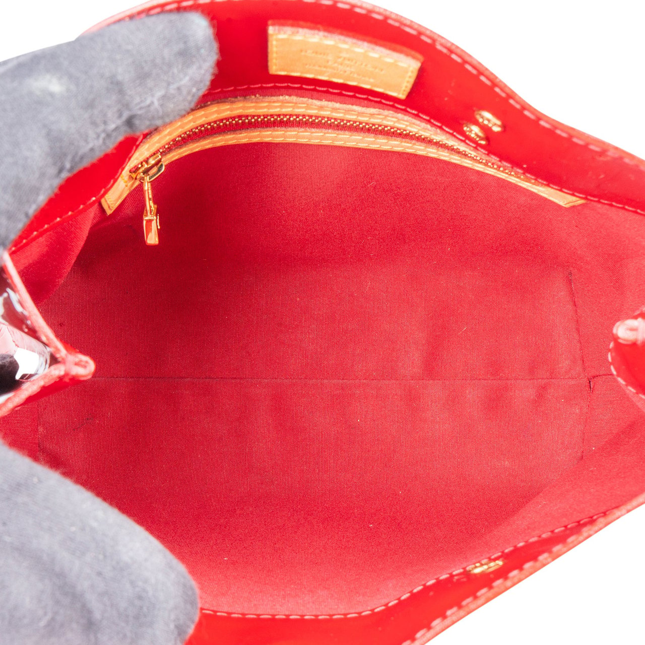 Louis Vuitton Red Vernis Monogram Reade PM Handbag Rood