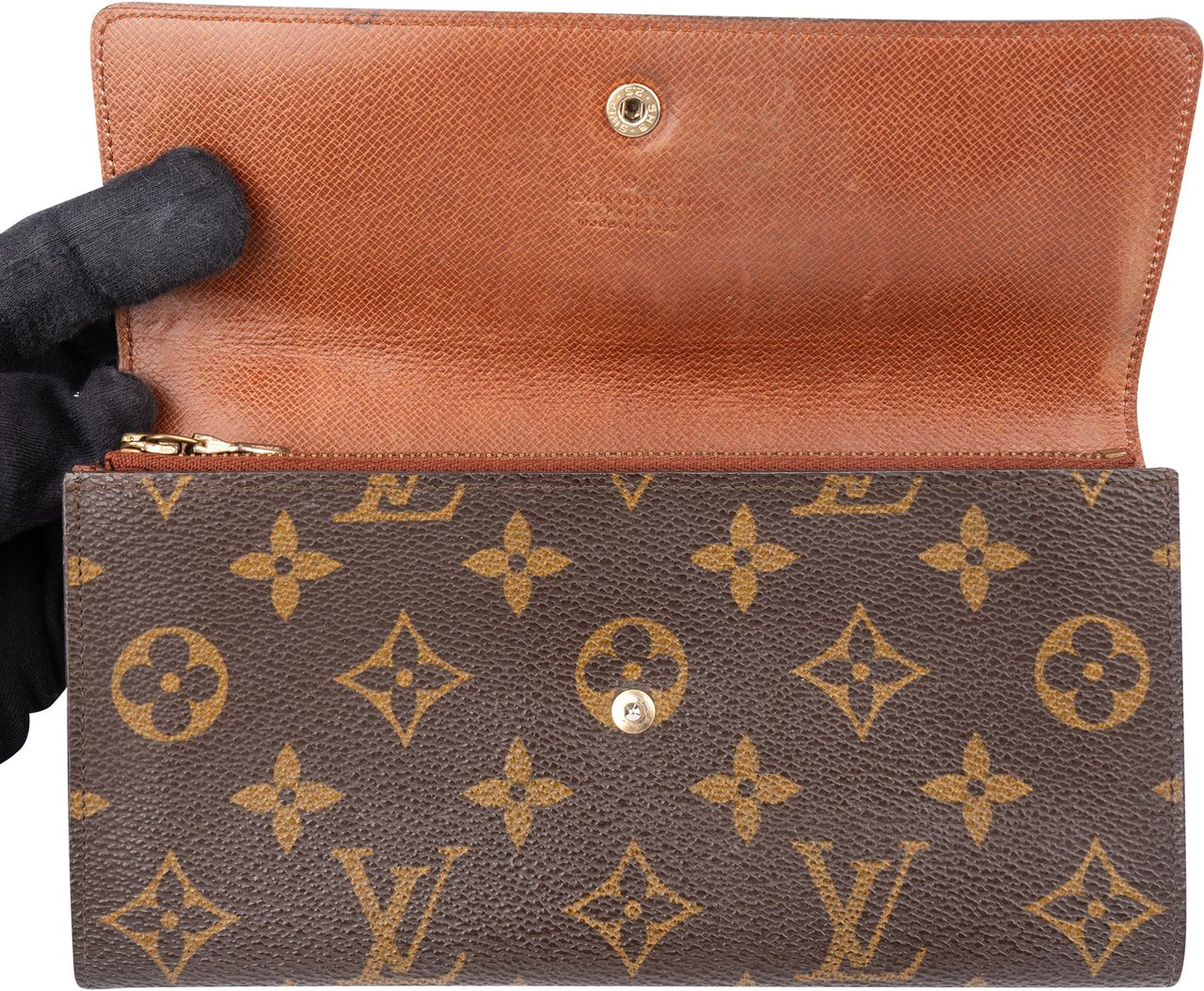 Louis Vuitton Louis Vuitton Canvas Monogram Sarah Wallet Divers