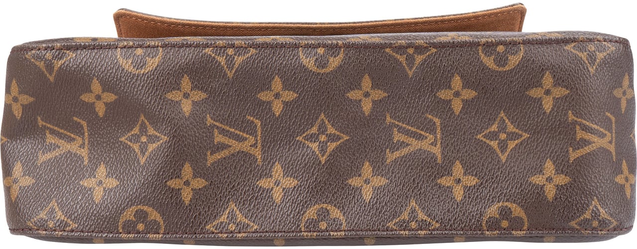 Louis Vuitton Louis Vuitton Canvas Monogram Looping PM Handbag Bruin