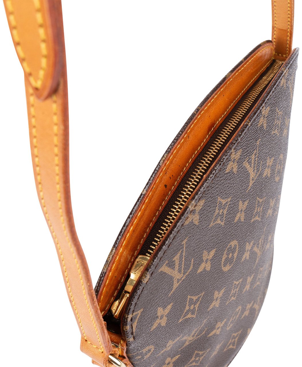 Louis Vuitton Louis Vuitton Canvas Monogram Drouot Crossbody Bag Bruin