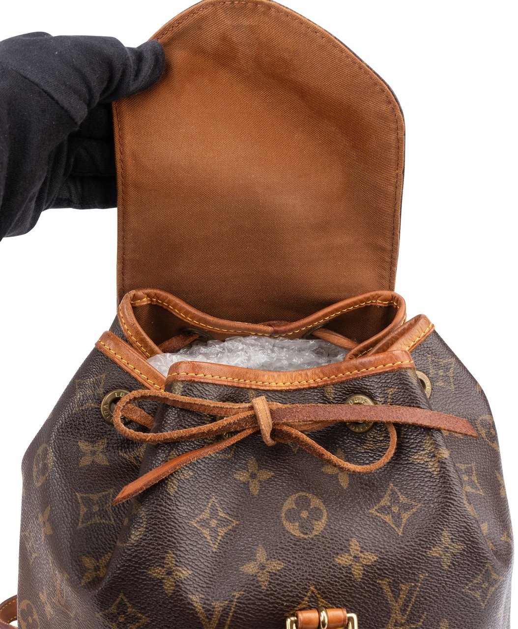 Louis Vuitton Louis Vuitton Canvas Monogram Montsouris MM Backpack Bruin