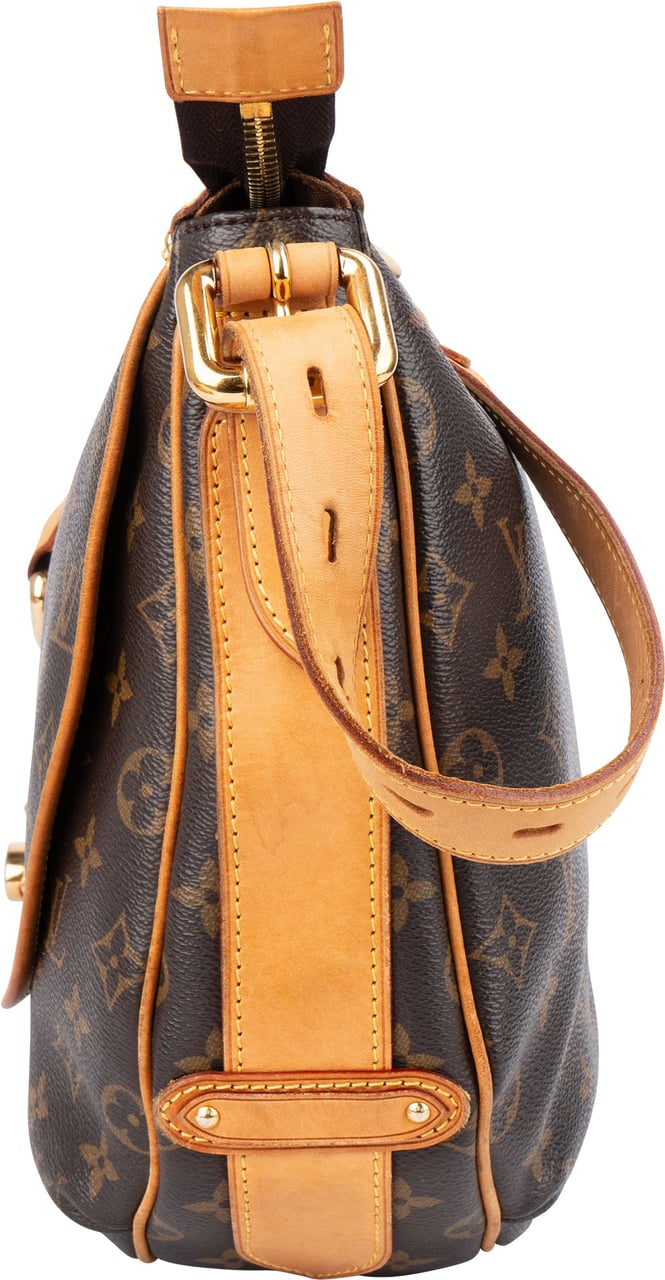 Louis Vuitton Louis Vuitton Canvas Monogram Tulum GM Crossbody Bag Bruin