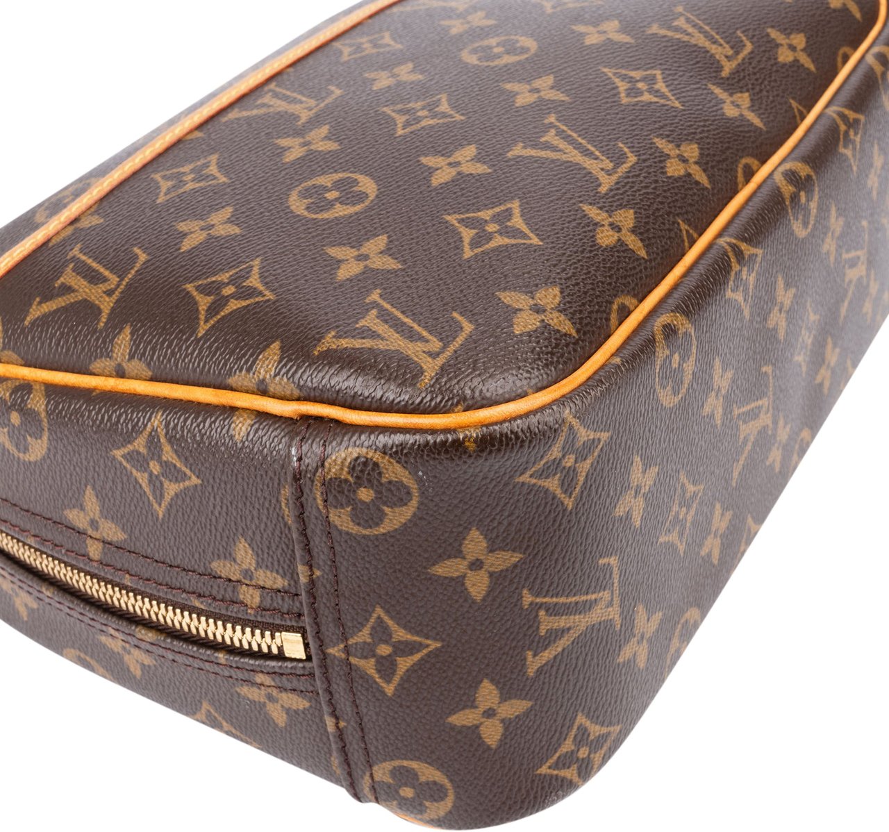 Louis Vuitton Louis Vuitton Canvas Monogram Trouville Handbag Bruin