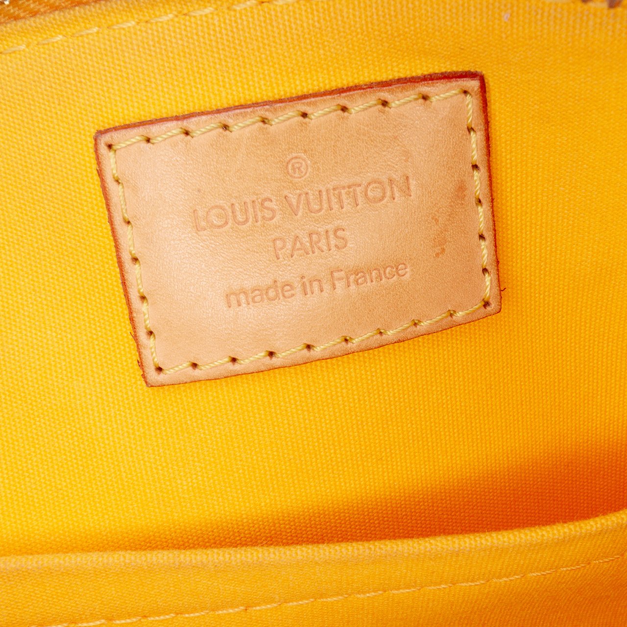 Louis Vuitton Monogram Vernis Alma BB Geel
