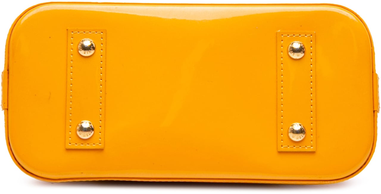 Louis Vuitton Monogram Vernis Alma BB Geel