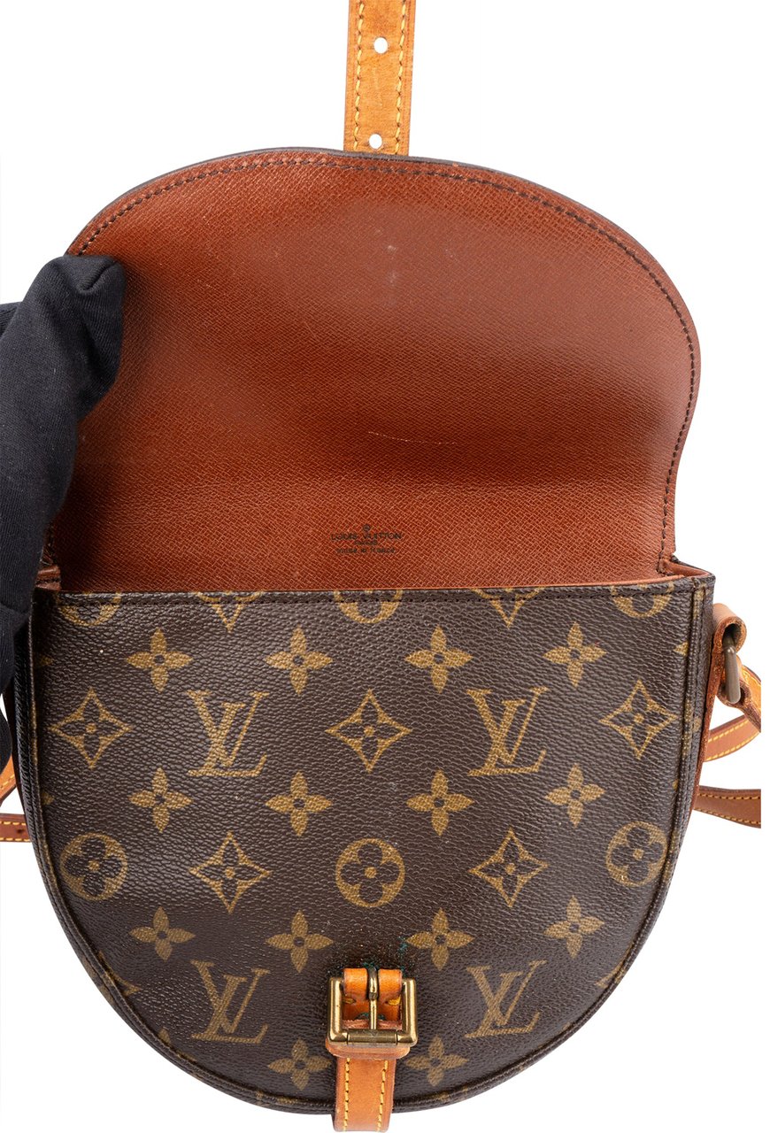 Louis Vuitton Louis Vuitton Canvas Monogram Chantilly PM Crossbody Bag Bruin