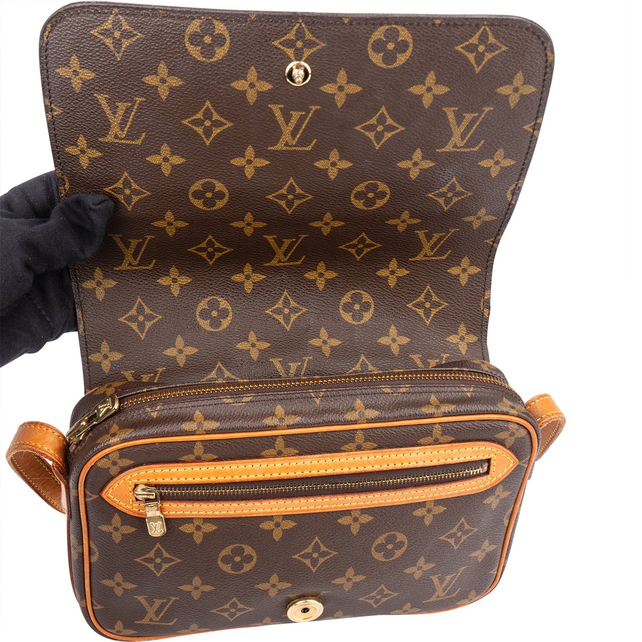 Louis Vuitton Louis Vuitton Canvas Monogram Saint Germain PM Crossbody Bag Bruin